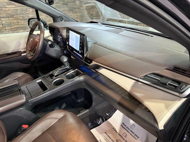 2021 Toyota Sienna Limited