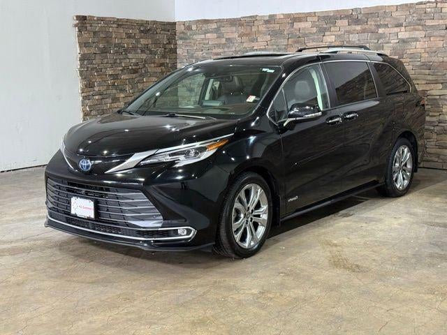 2021 Toyota Sienna Limited