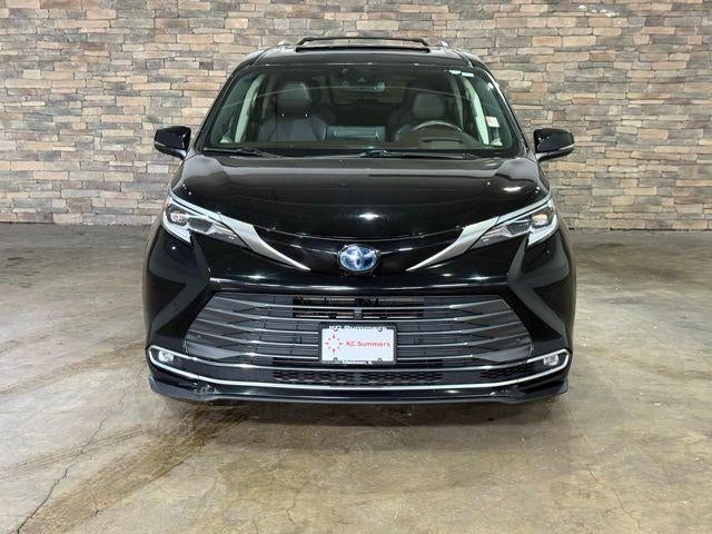 2021 Toyota Sienna Limited