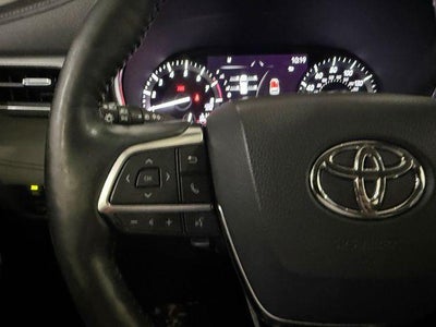2021 Toyota Highlander Platinum