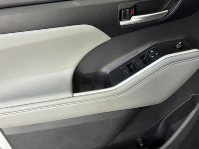 2025 Toyota Highlander Hybrid XLE