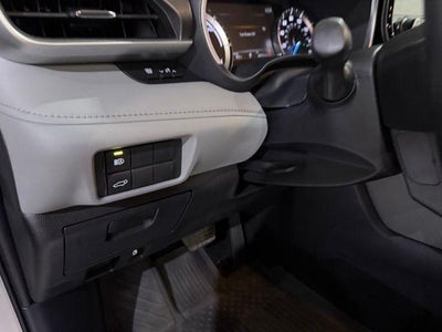 2025 Toyota Highlander Hybrid XLE