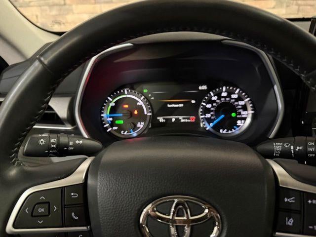 2025 Toyota Highlander Hybrid XLE