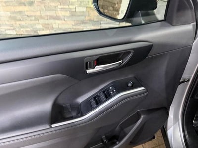 2025 Toyota Highlander LE