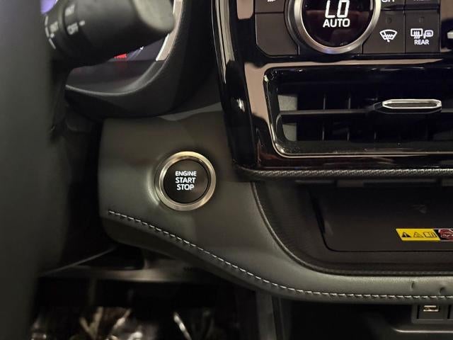2025 Toyota Highlander LE