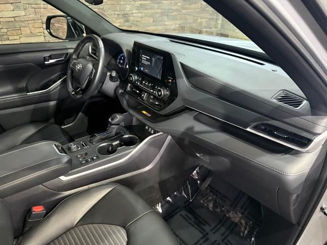 2025 Toyota Highlander LE