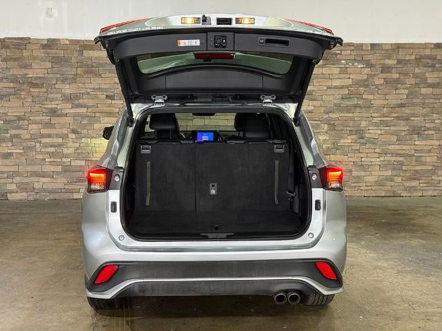 2025 Toyota Highlander LE