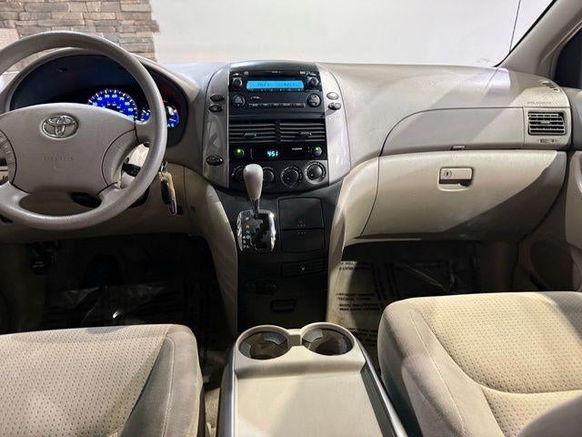 2010 Toyota Sienna CE