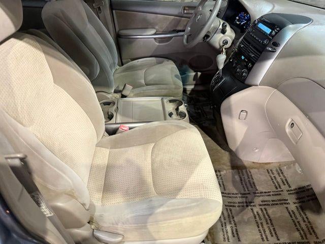 2010 Toyota Sienna CE