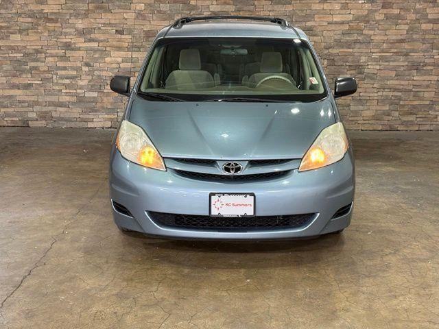 2010 Toyota Sienna CE