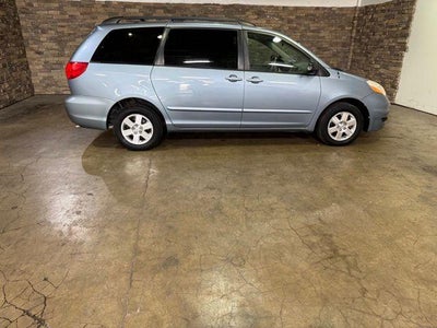 2010 Toyota Sienna CE