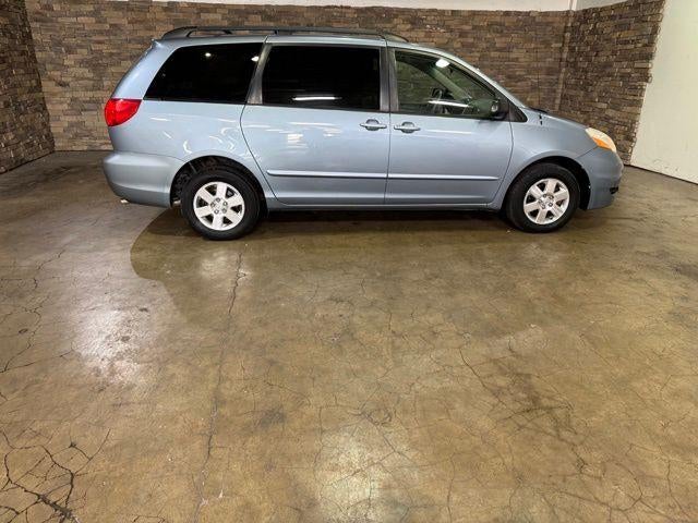 2010 Toyota Sienna CE