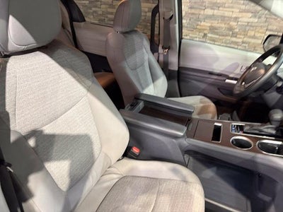 2021 Toyota Sienna LE
