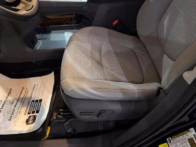 2021 Toyota Sienna LE