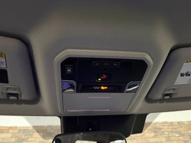 2023 Toyota Tundra 4WD SR5
