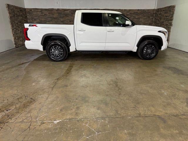 2024 Toyota Tundra 4WD SR5