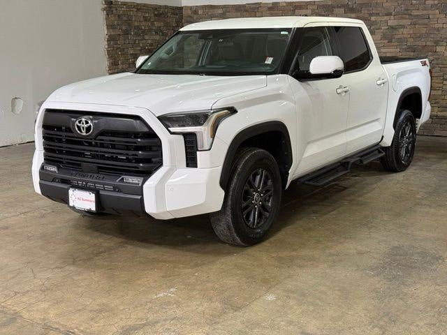 2024 Toyota Tundra 4WD SR5