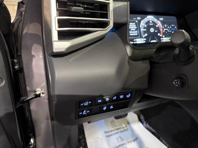 2023 Toyota Sequoia SR5