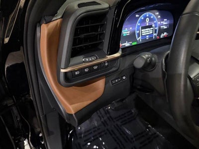 2025 Toyota Crown Signia XLE