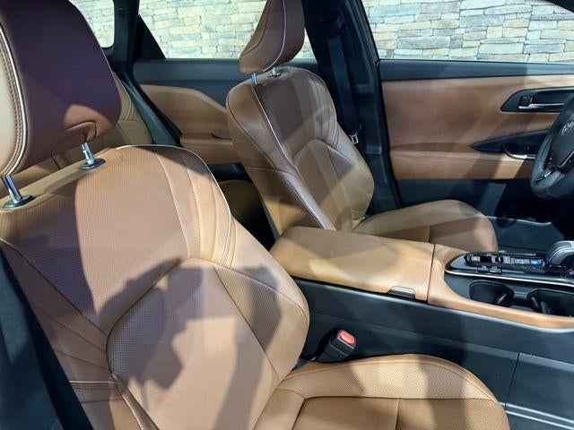 2025 Toyota Crown Signia XLE