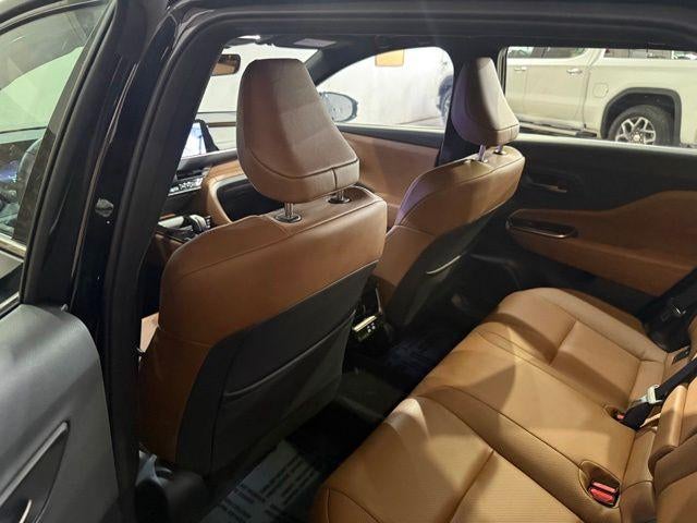 2025 Toyota Crown Signia XLE