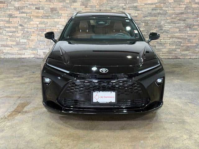 2025 Toyota Crown Signia XLE
