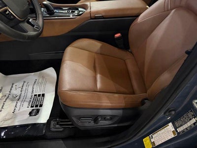 2025 Toyota Crown Signia XLE