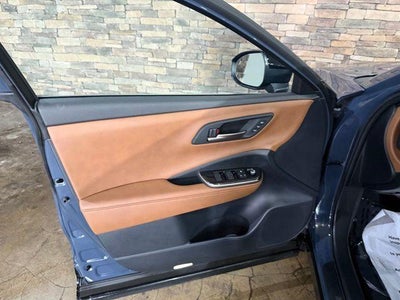 2025 Toyota Crown Signia XLE