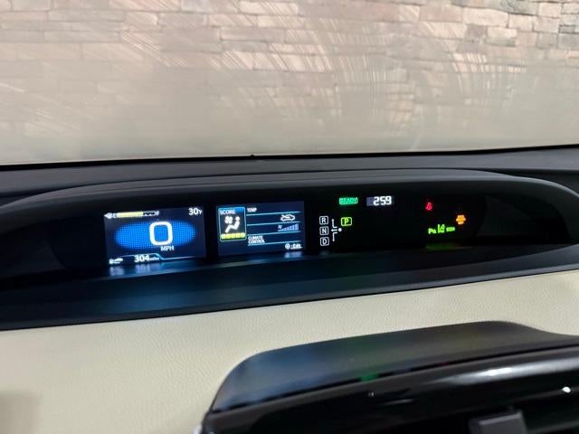 2022 Toyota Prius L Eco