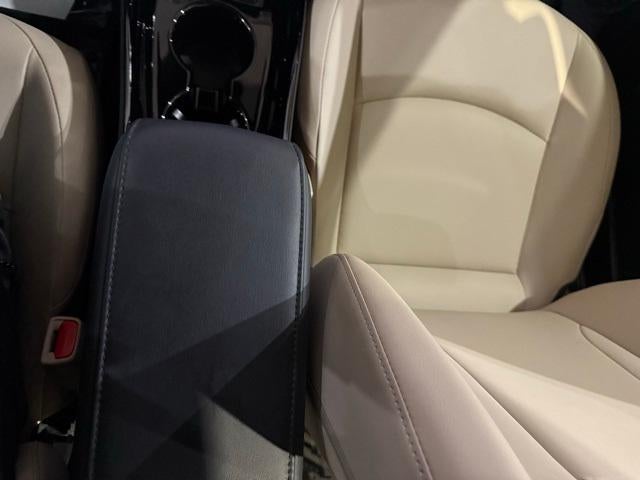 2022 Toyota Prius L Eco