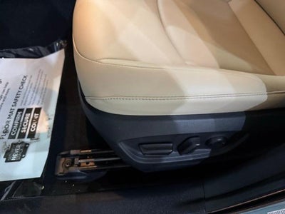 2022 Toyota Prius L Eco