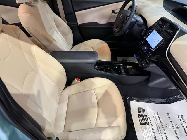 2022 Toyota Prius L Eco