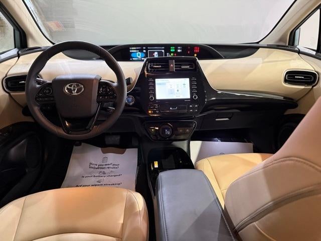 2022 Toyota Prius L Eco