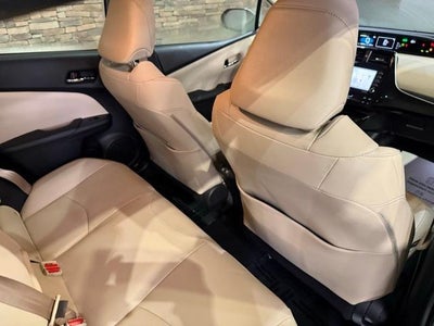 2022 Toyota Prius L Eco