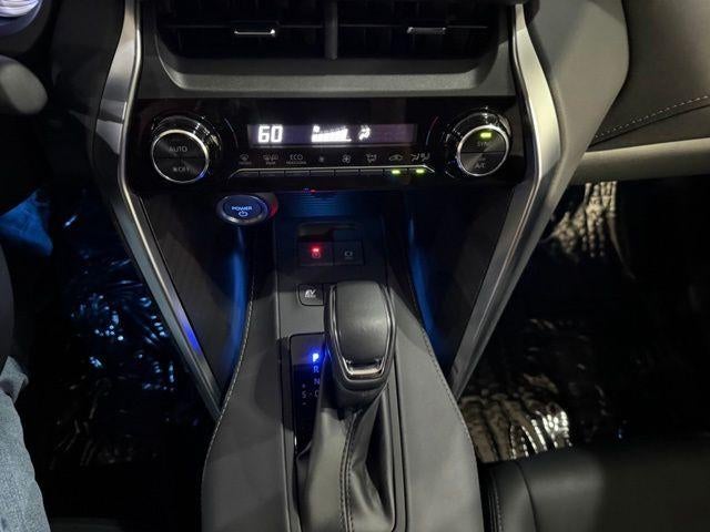 2022 Toyota Venza LE