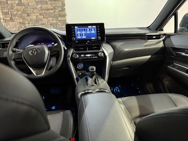 2022 Toyota Venza LE