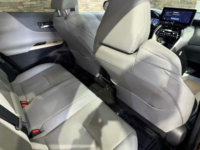 2024 Toyota Venza LE