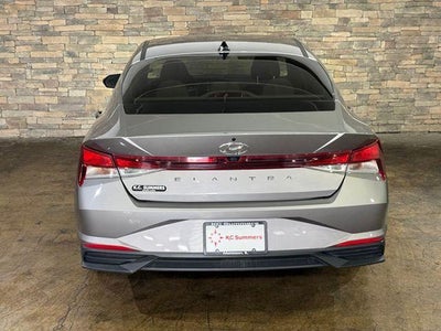 2022 Hyundai Elantra SEL