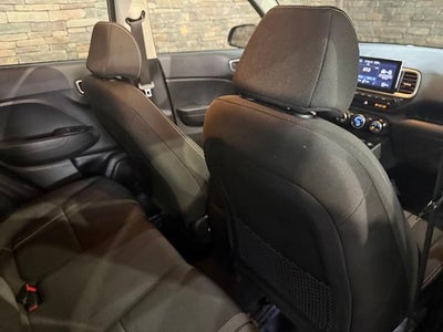 2022 Hyundai Venue SEL