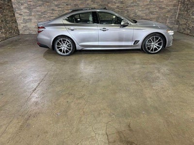 2022 Genesis G70 2.0T