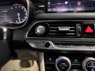 2022 Genesis G70 2.0T