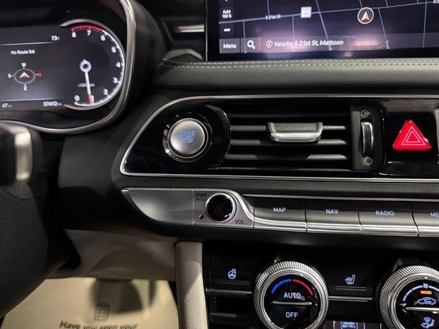 2022 Genesis G70 2.0T