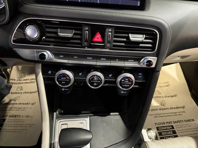 2022 Genesis G70 2.0T