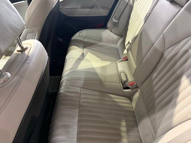 2022 Genesis G70 2.0T
