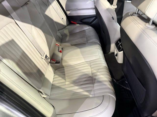 2022 Genesis G70 2.0T
