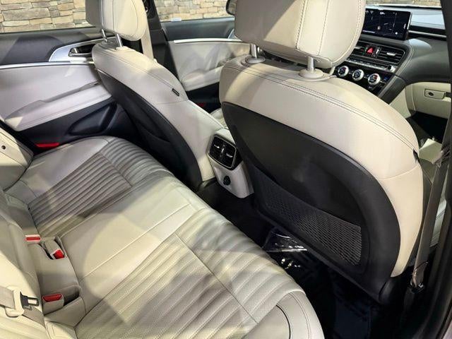 2022 Genesis G70 2.0T